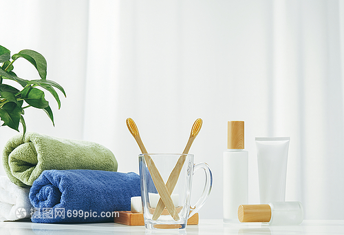 家居洗漱用品 提升生活品质的贴心伴侣